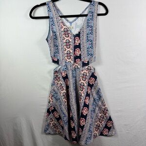 Hollister Blue and White Patterned Sleeveless Mini Dress Women’s Size XS